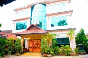 Отель Green Park Village Guesthouse  Siem Reap